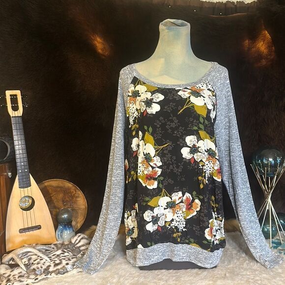 Kut from the Kloth shirt XL (3190) NWT - Picture 1 of 8